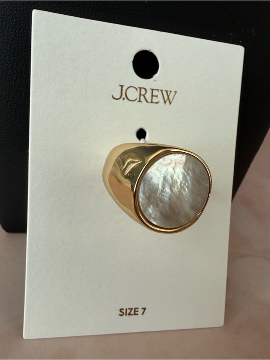 J. Crew Jewelry - J.Crew | Gold Ring with Mother-of-Pearl Inlay | Size 7